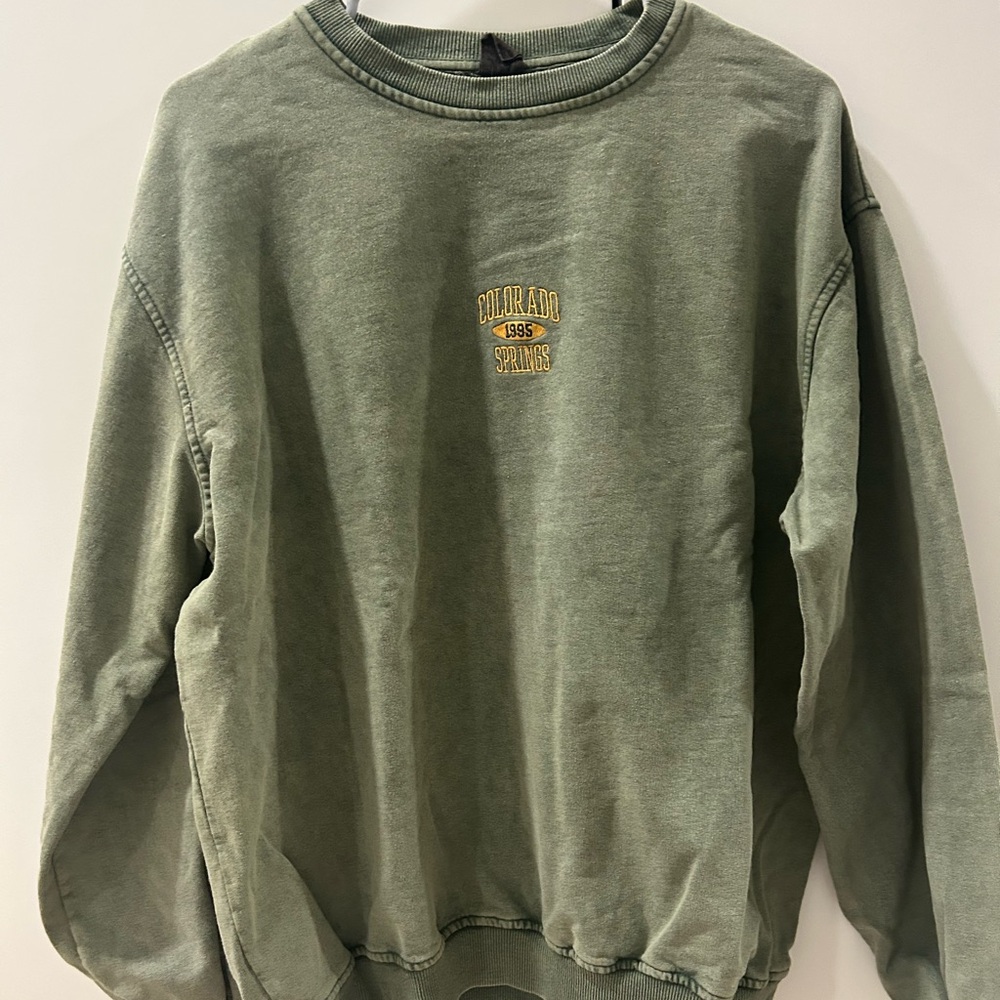 Green Urban Outfitters Crewneck Sweater